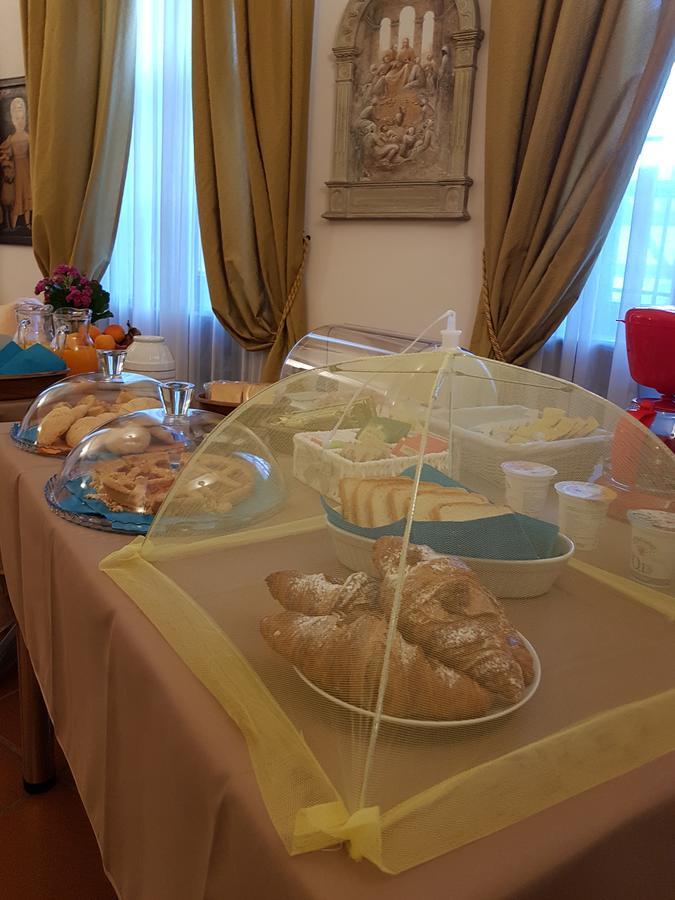 Casa Dei Frati Hotel Asti Buitenkant foto