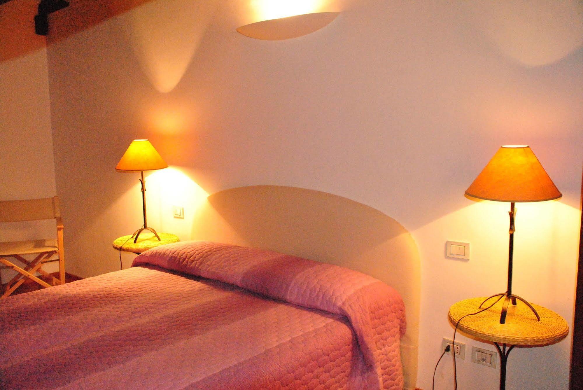 Casa Dei Frati Hotel Asti Buitenkant foto